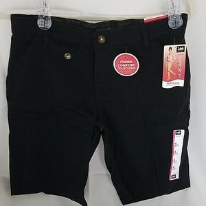 NWT Lee Black Comfort Fit Bermuda Shorts Sz 4